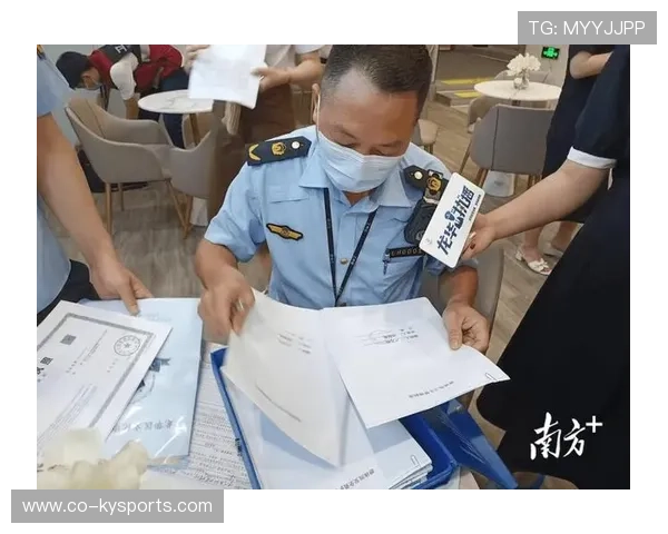 游泳俱乐部与医疗机构合作建立常态化体检制度，游泳俱乐部管理